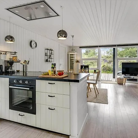 Holiday home Hs009-henne-hjelmevej-146