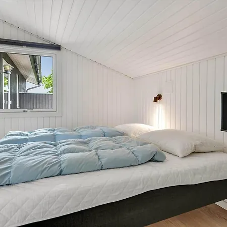 Hs009-henne-hjelmevej-146 Henne Strand