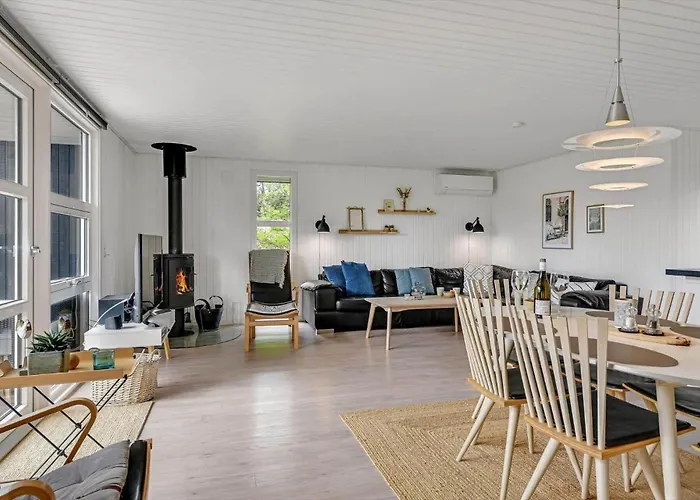 Hs009-henne-hjelmevej-146 Semesterbostad