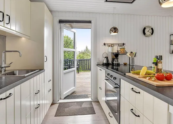 Hs009-henne-hjelmevej-146 Semesterbostad Henne Strand