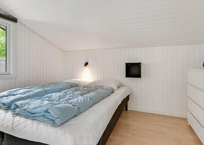 Hs009-henne-hjelmevej-146 Henne Strand