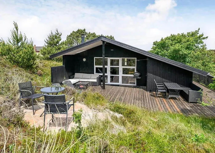 Hs009-henne-hjelmevej-146 Semesterbostad Henne Strand